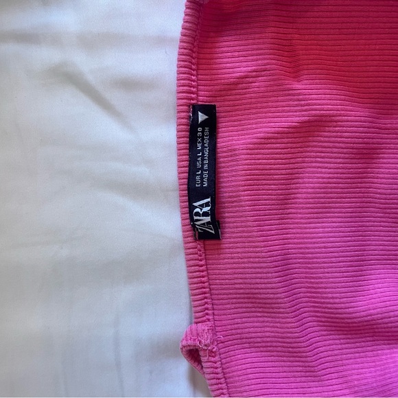 Pink Ribbed Tank Top - Picture 3 of 3